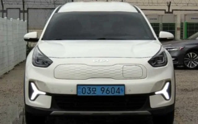 니로하이브리드 중고차 니로 플러스 EV 에어 매물 사진 14 - 2022/08 42,638km