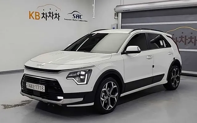 니로하이브리드 중고차 디 올 뉴 니로 시그니처 매물 사진 18 - 2025/03 3,999km