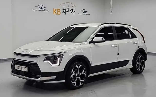 니로하이브리드 중고차 디 올 뉴 니로 시그니처 매물 사진 13 - 2025/03 1,911km
